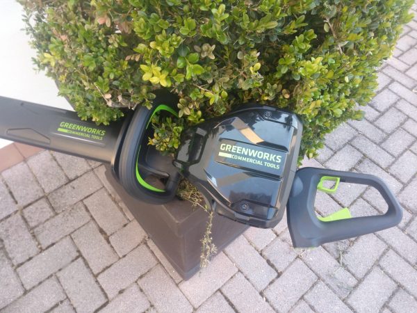 Tosasiepi a batteria Greenworks 82V GC82HT