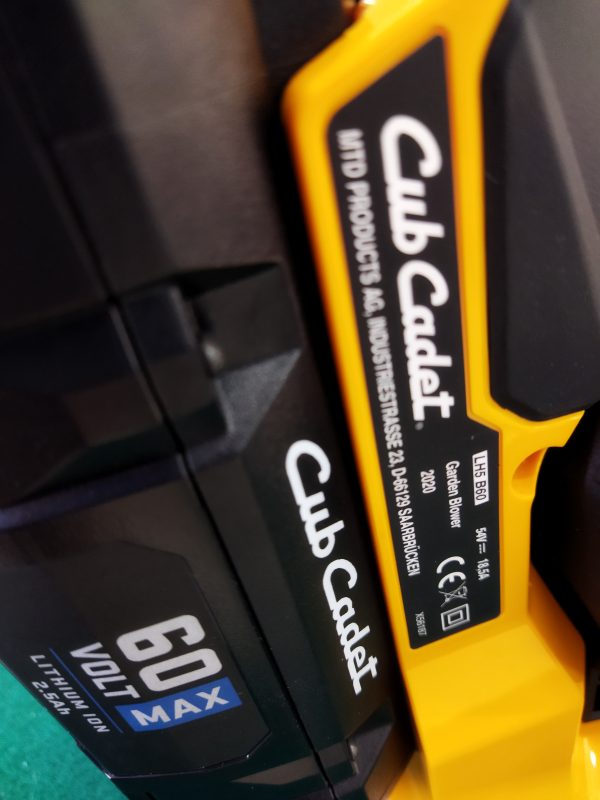 VENTURI Attrezzature per il Verde - soffiatore a batteria Cub Cadet