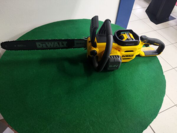 Elettrosega a batteria DEWALT XR 54V FLEXVOLT (DCMCS575N-X)